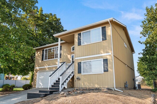 Foto del edificio - 3417 E 36th Ave