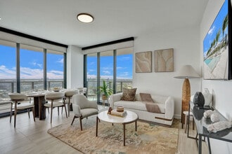 Building Photo - 580 72nd St