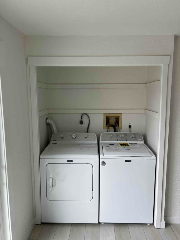 Foto del edificio - 22205 64th Ave W