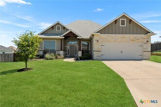 Building Photo - 7822 Kendall Hill Dr