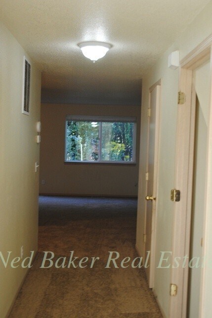 Building Photo - anfp01