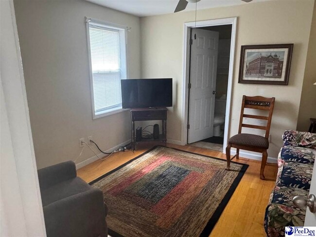 Foto del edificio - 2301 S Irby St