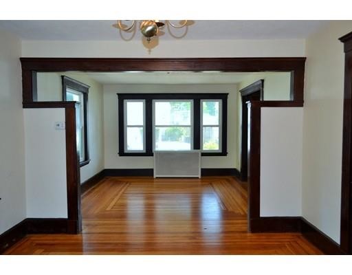 Building Photo - 47 Wallis St