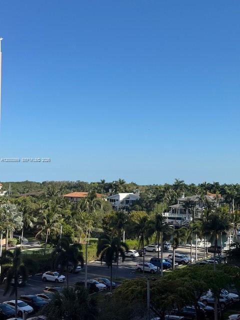 Foto del edificio - 90 Edgewater Dr