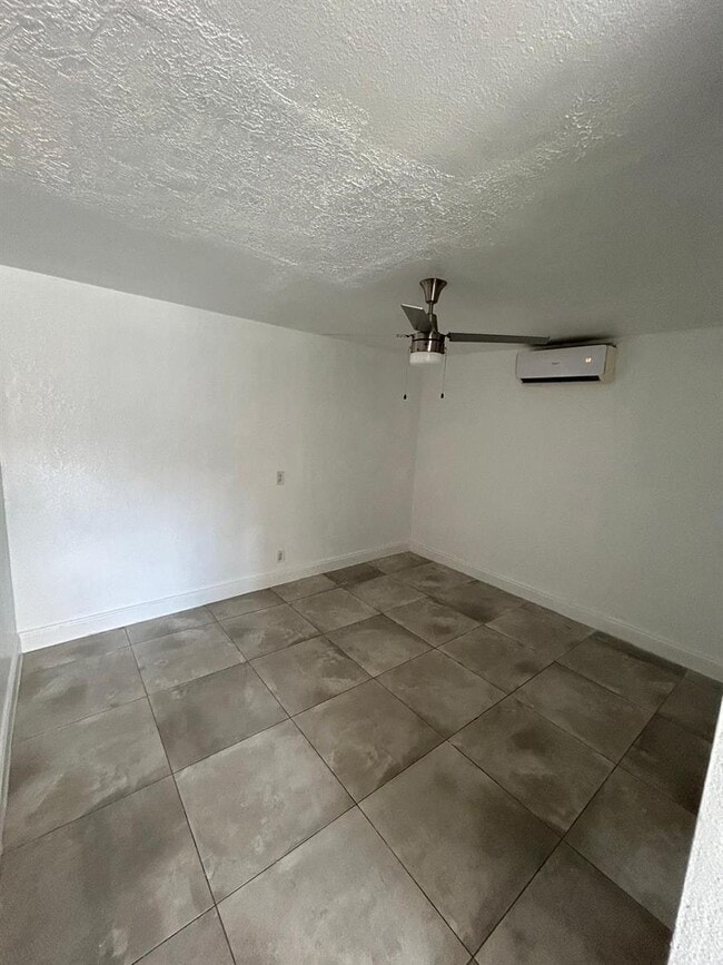 Photo - 741 NW 3rd Ave Townhome