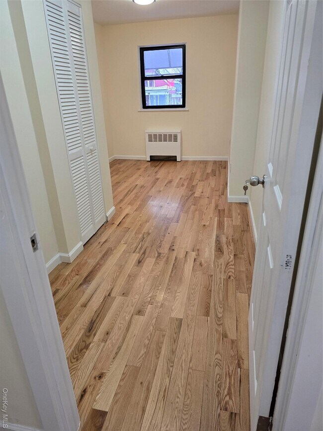 Building Photo - 1792 Lacombe Ave