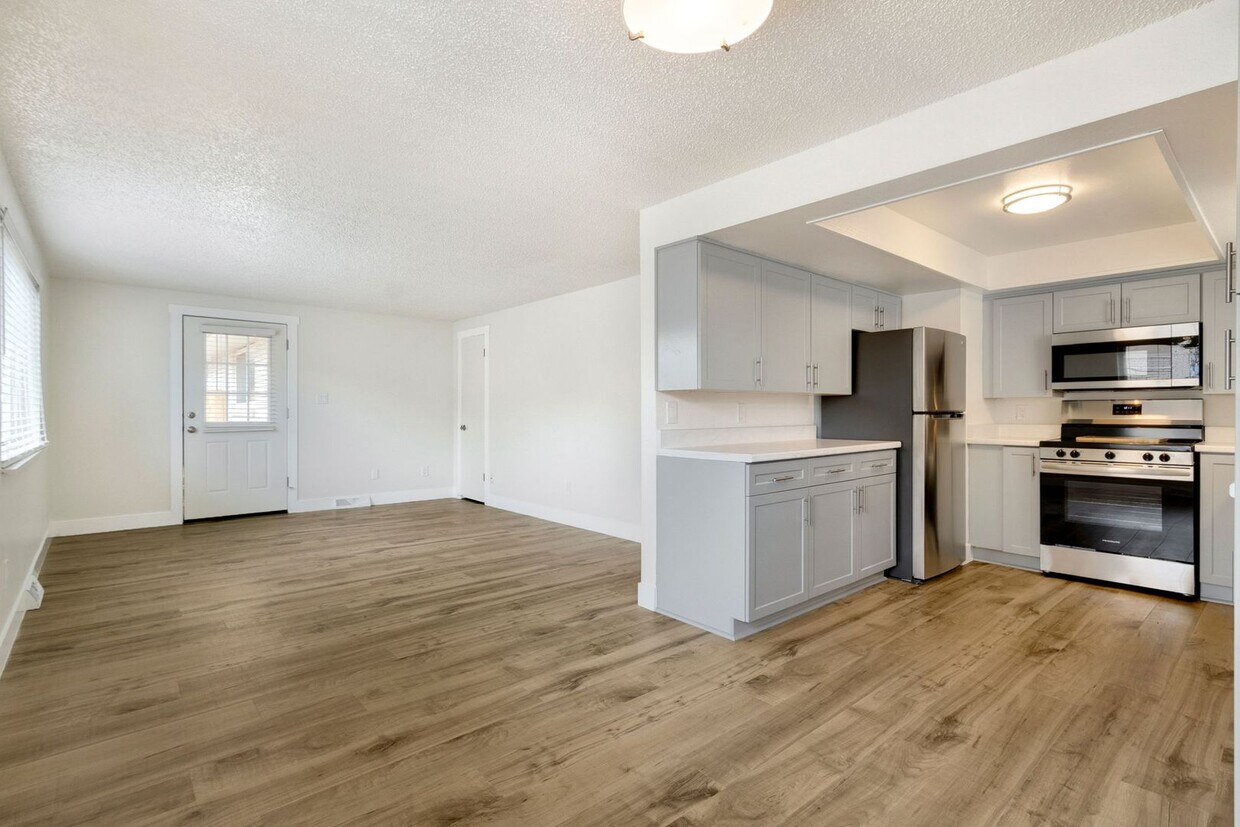 Primary Photo - Updated 2-Bedroom Property with Central AC...