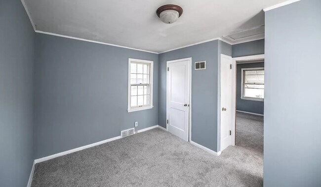Mother-in-law Suite - 6841 Washburn Ave S