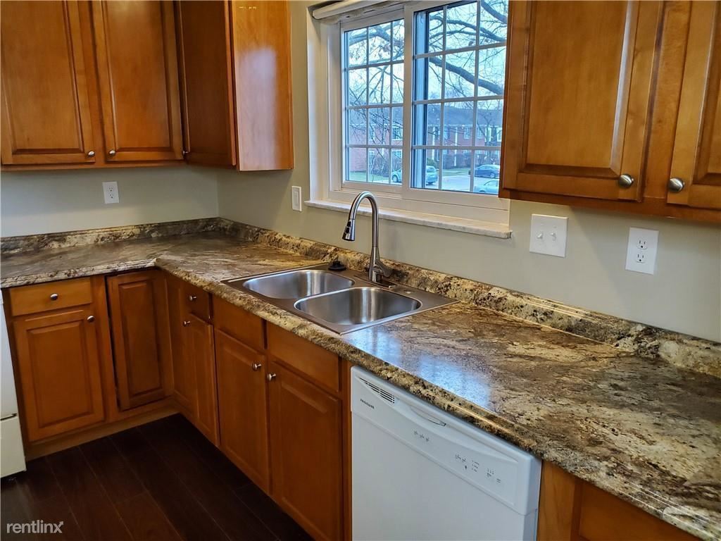 Primary Photo - 2 br, 2 bath Condo - 6509 Park Central Way D
