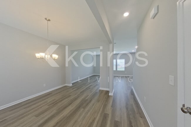Building Photo - 5062 Cobalt Fls Bnd