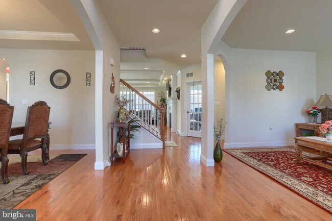 Building Photo - 942 Powder Horn Dr