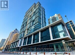 Building Photo - 4955 Yonge St