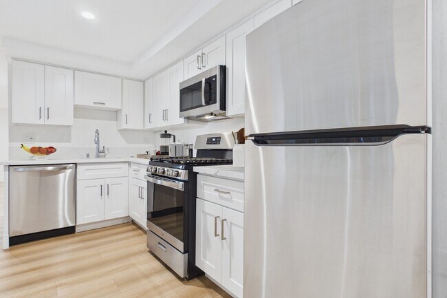 Foto del edificio - Natick Park South