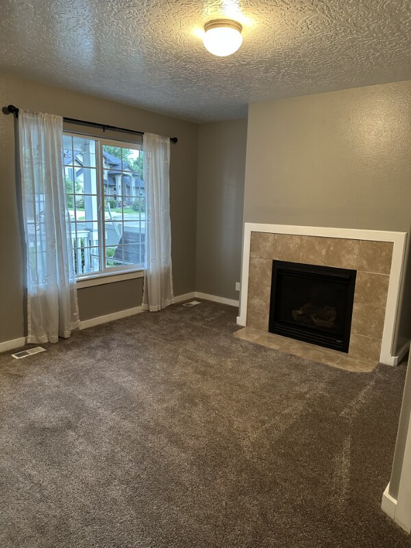 Foto del edificio - 2801 W Lost Rapids Dr