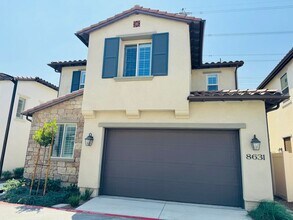 Building Photo - 8631 Mission Villa Dr