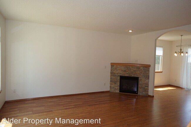Building Photo - 3 br, 2.5 bath House - 7221 SE 50th Ave.