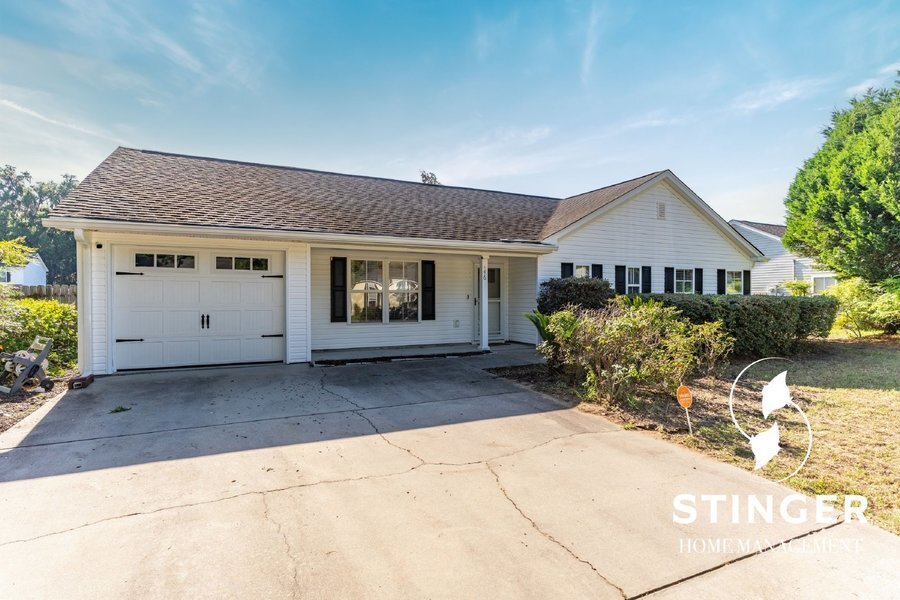 Primary Photo - 3 Bedroom / 2 Bath For Rent In Mint Farms