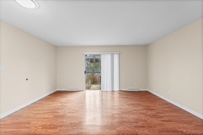 Building Photo - 615 E Colorado Ave