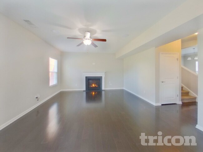 Foto del edificio - 2920 Cherry Point Ln