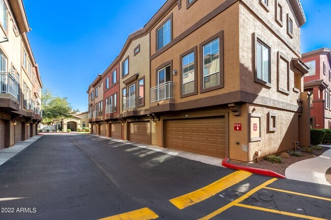 Foto del edificio - 1920 E Bell Rd