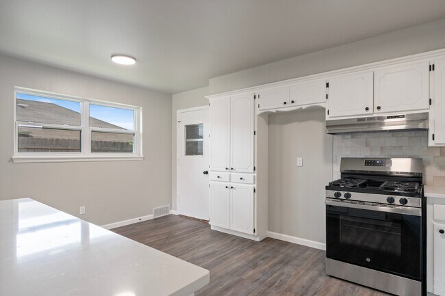Foto del edificio - 4236 NW 53rd St