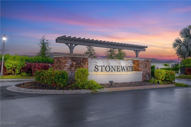 Building Photo - 879 Stonewater Lk Ter