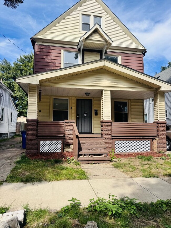 Building Photo - 3616 W 47th St