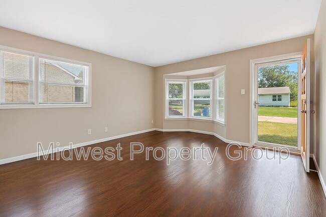 Building Photo - 10515 Prestwick Dr