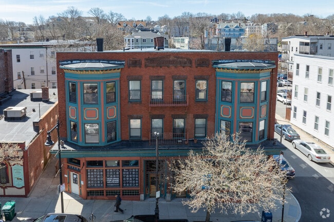 Photo - 1536-1542 Tremont St Apartments