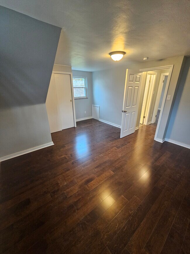 Foto del edificio - 737 Ohio Ave