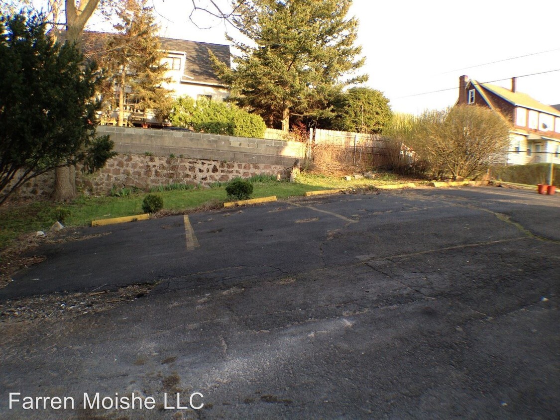 54 Aner St, New Haven, CT 06513 Condo for Rent in New Haven, CT