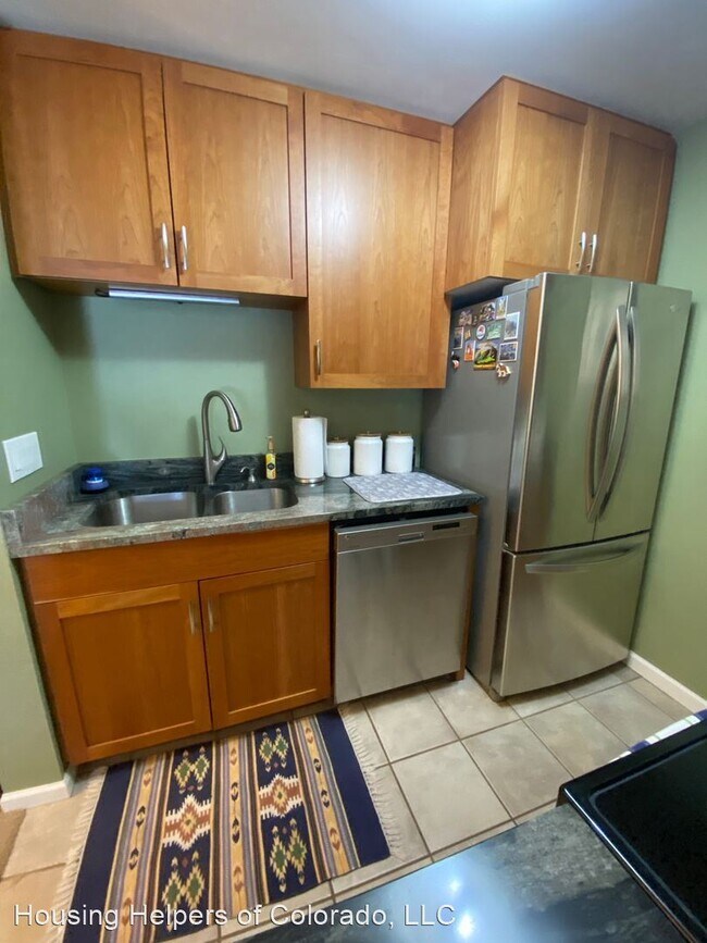Building Photo - 2 br, 2 bath House - 4670 White Rock Circl...