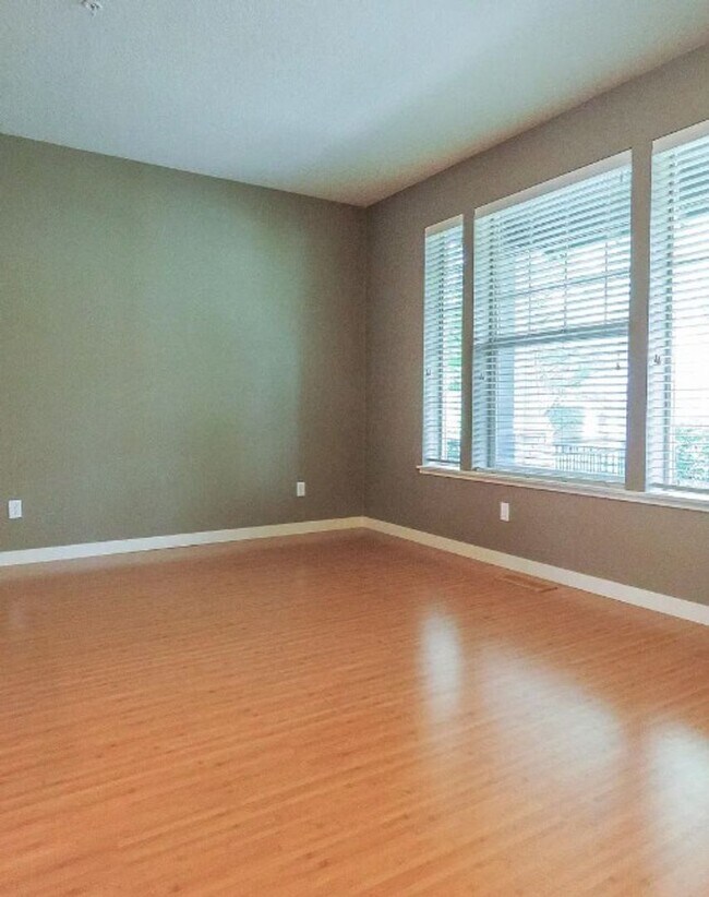 Foto del edificio - Beautiful 2br/2.5ba Townhome in Arbor Parc...