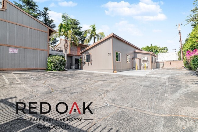 Building Photo - 4592 Riverton Ave