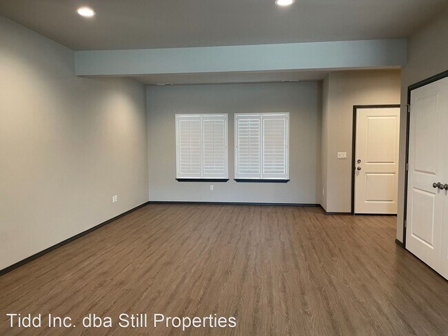 Building Photo - 3 br, 2.5 bath House - 2466 SE Sage Brooke Rd