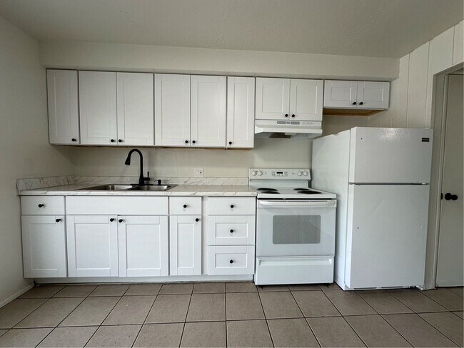 Photo - 951 N Redwood Rd (Salt Lake City, UT) Apartment