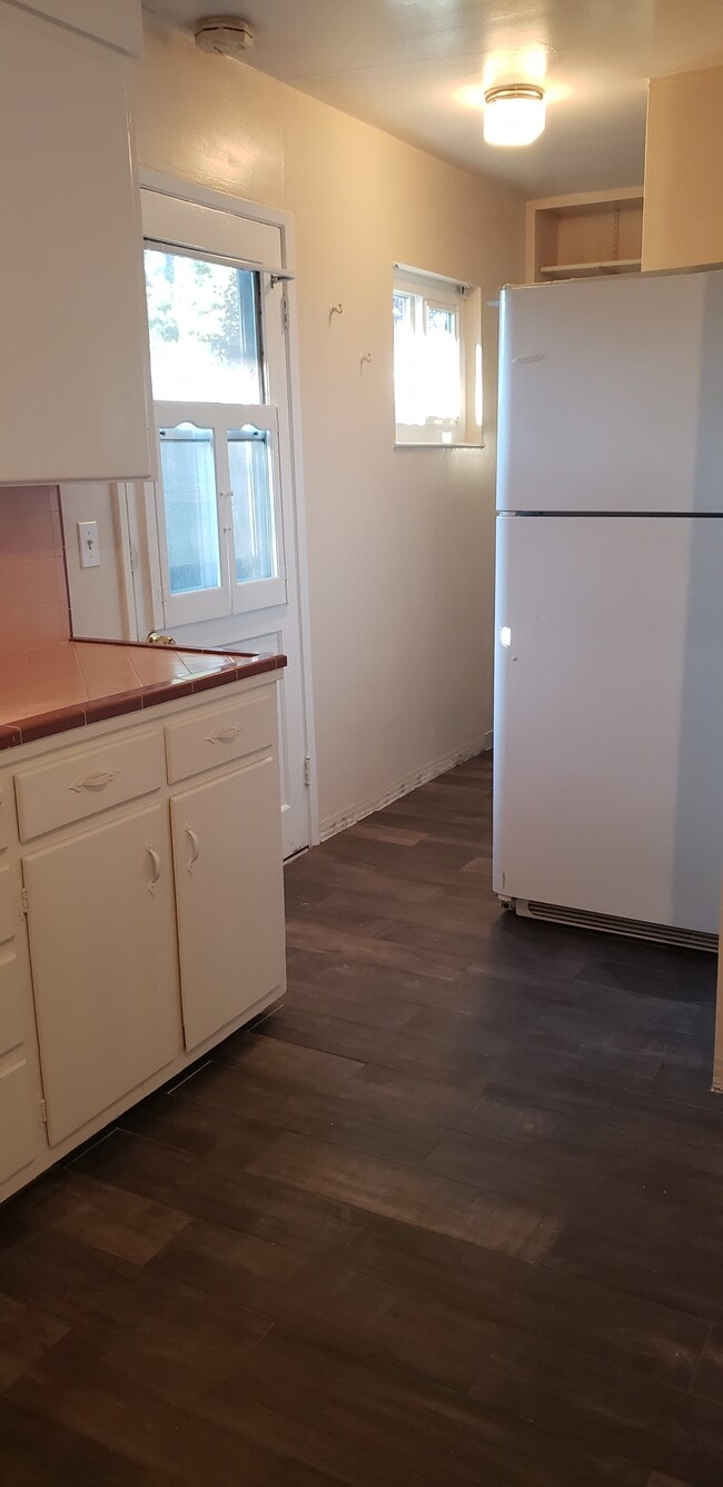 Kitchen - 9662 Eisenbeisz Street Unit A