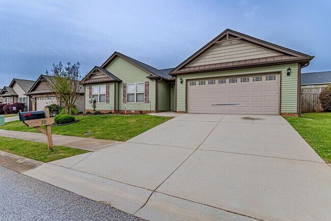 Foto del edificio - Cute Ranch Home in Greer, Riverside Schools