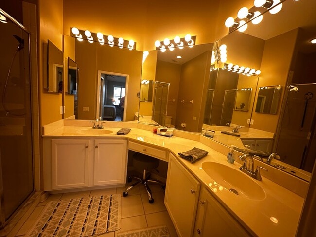 Foto del edificio - 16411 Millstone Cir