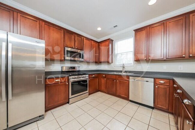 Building Photo - 4183 Shadetree Dr