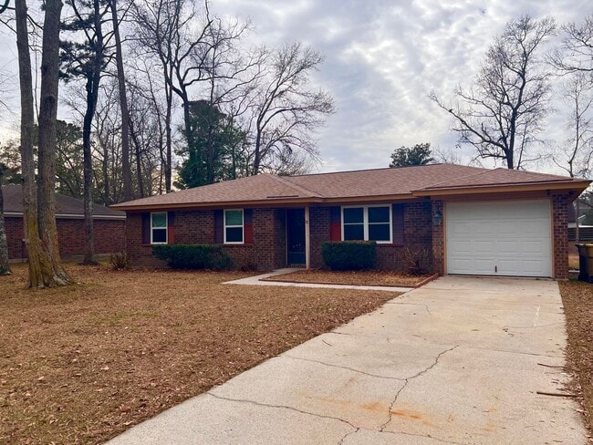 Building Photo - Piercefield Forest-Richmond Hill