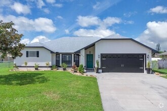 Building Photo - 2414 Sweetwater Blvd