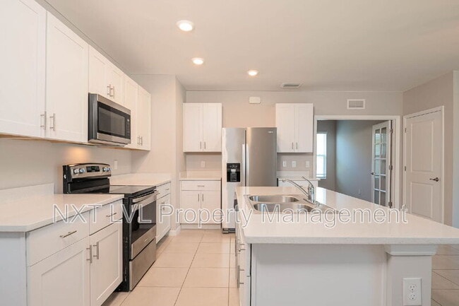 Foto del edificio - 18517 Cronin Sand Ln