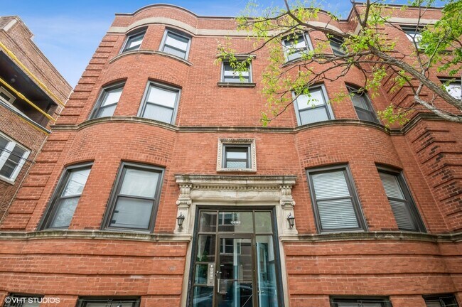 Foto del edificio - 1363 W Sunnyside Ave