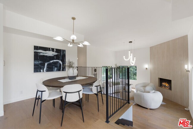 Foto del edificio - 8506 Oak Ct