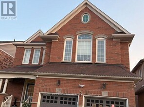 Building Photo - 27 Jewelwing Ct