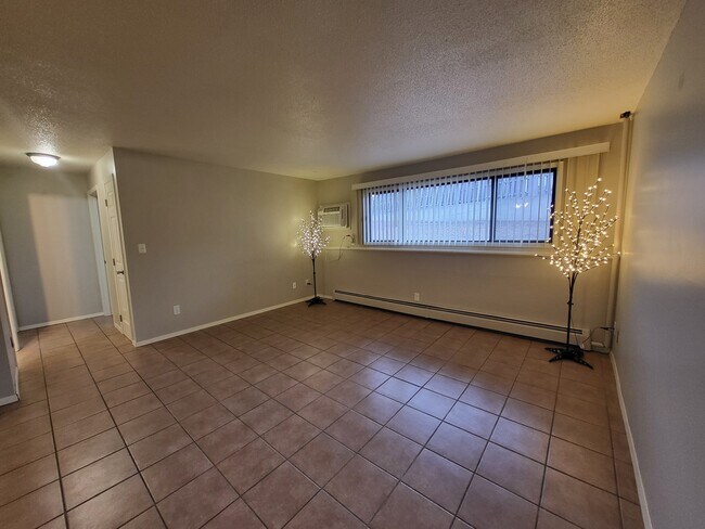 Sala de estar - 2704 E Scenic Ct