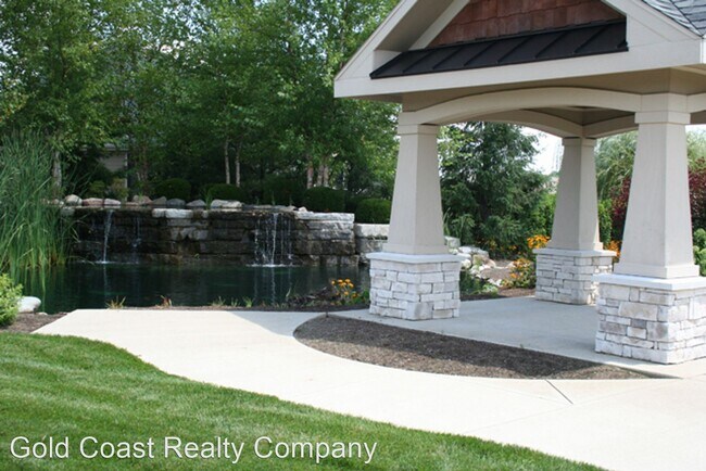 Building Photo - 2 br, 2 bath House - 61 Old Pond Rd