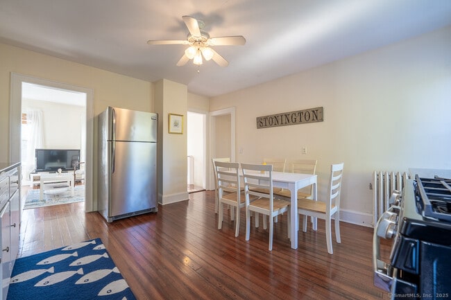 Building Photo - 4 Coburn Ave