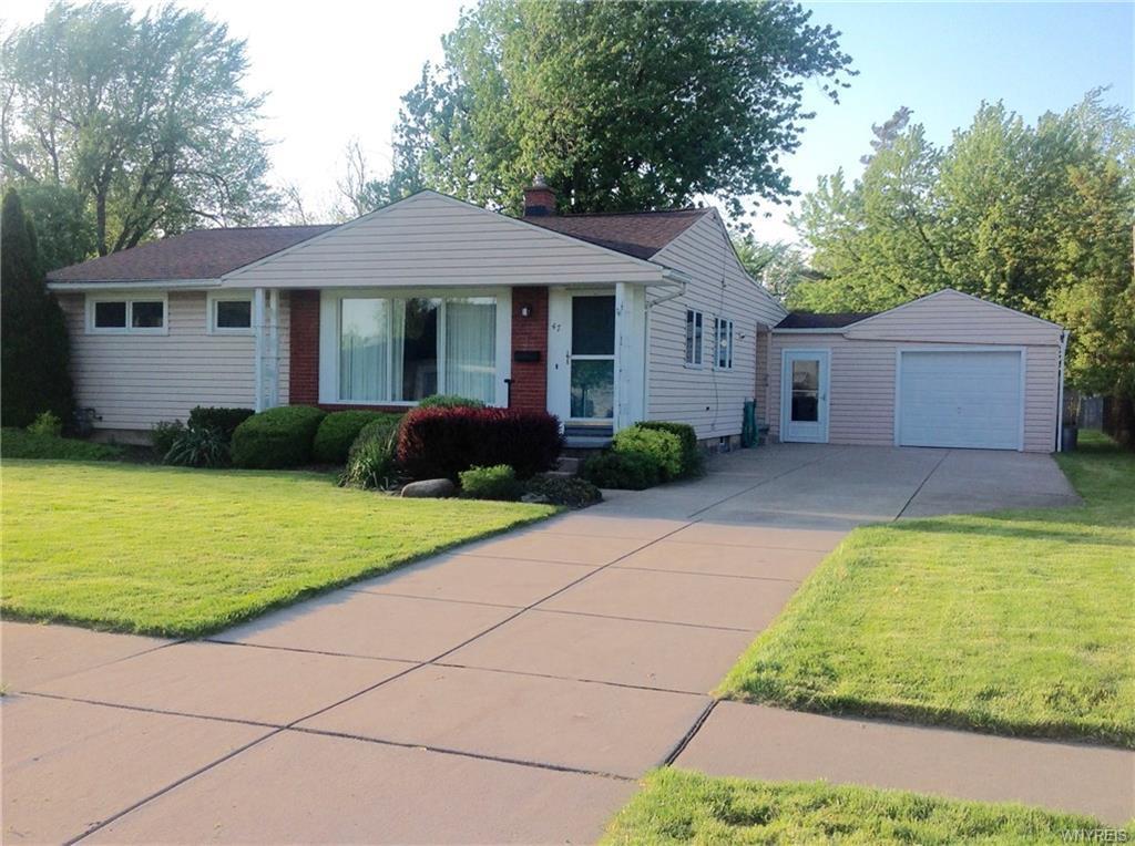 Foto principal - 47 Green Acres Rd